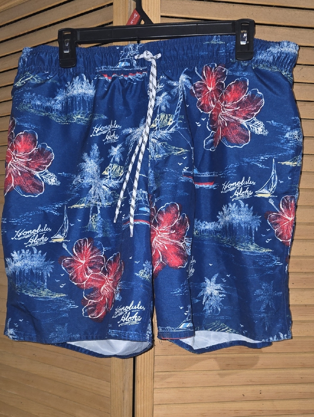 St. John's Bay Men’s Blue Floral Swim Trunks Size Large